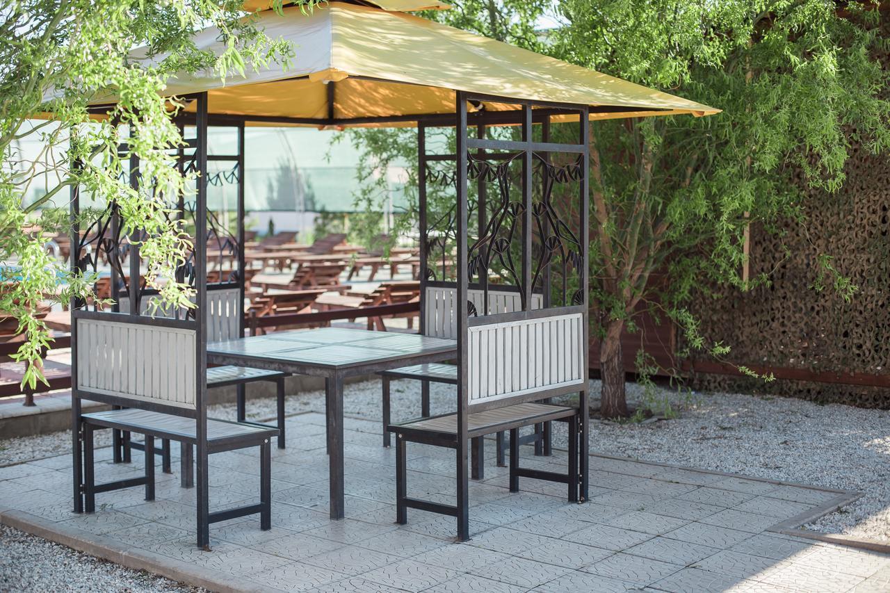 Picnic Park Hotel Shenggeldi Exterior photo
